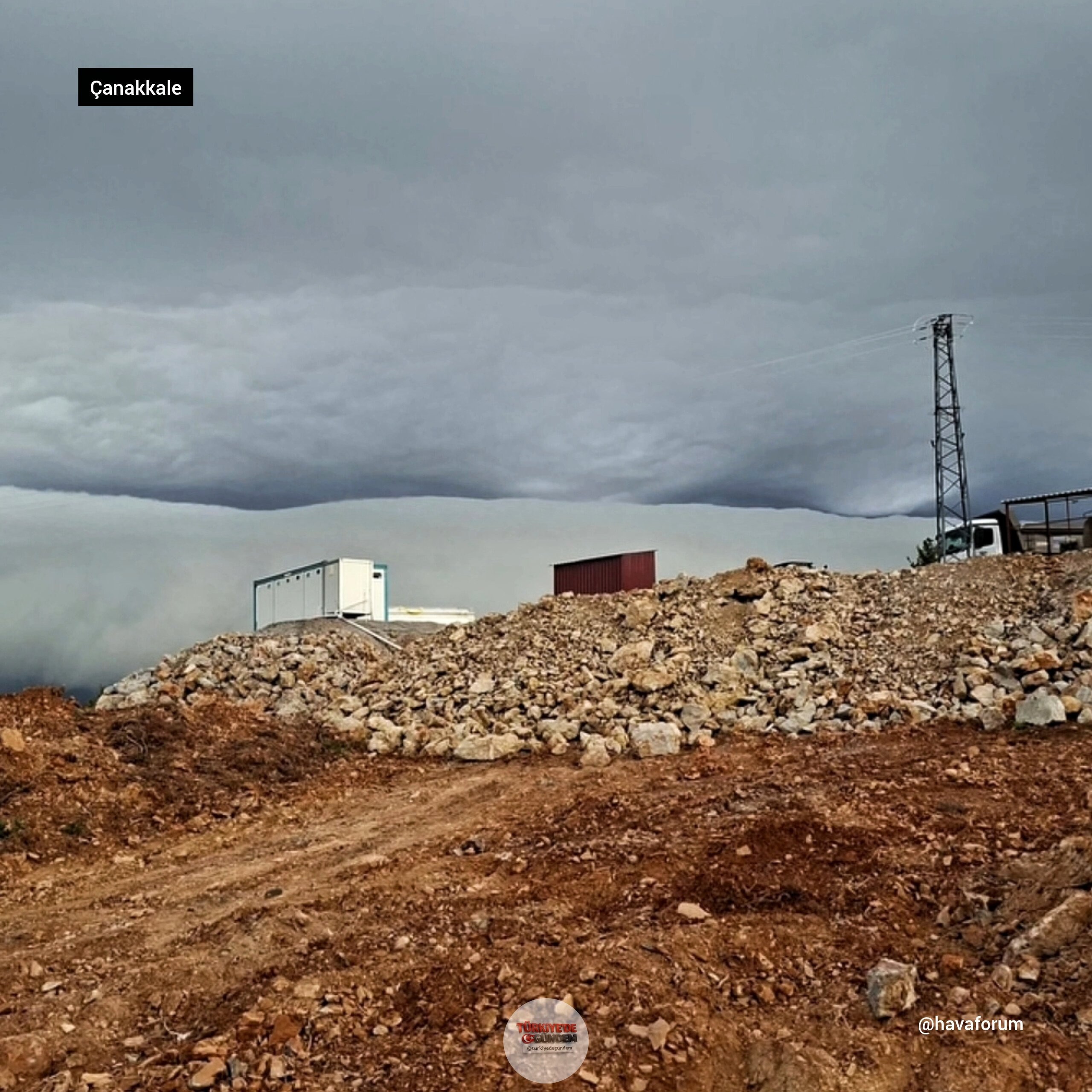Son Dakika | Çanakkale'de undulatus asperatus bulutları oluştu #sondakika #haber #deprem #gündem