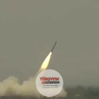 Pakistan Silahlı Kuvvetleri, Fatah-4 seyir füzesini başarıyla test etti. Fatah-4, yerden 50 metre yükseklikte uçarak füzenin radarlar tarafından tespit edilme olasılığını minimize ediyor. 750 kilometre menzile sahip olan füze, operasyonel hedefleri y