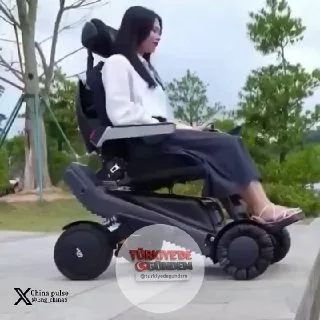 Çin, merdiven çıkabilen ve engebeli arazilerde kolayca hareket edebilen yapay zeka destekli bir tekerlekli sandalye tanıttı