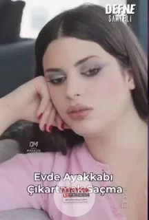 Evde ayakkabı çıkarmanın “saçma” olduğunu söyleyen Derin Talu’nun açıklamaları yeniden gündem oldu