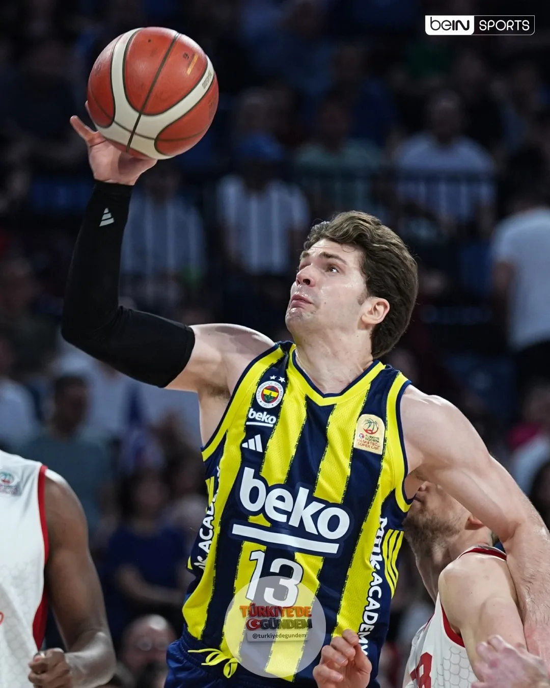 Maç Sonucu: Bahçeşehir Koleji 86-96 Fenerbahçe Beko Fenerbahçe Beko, bu sonuçla normal sezonu lider tamamladı!