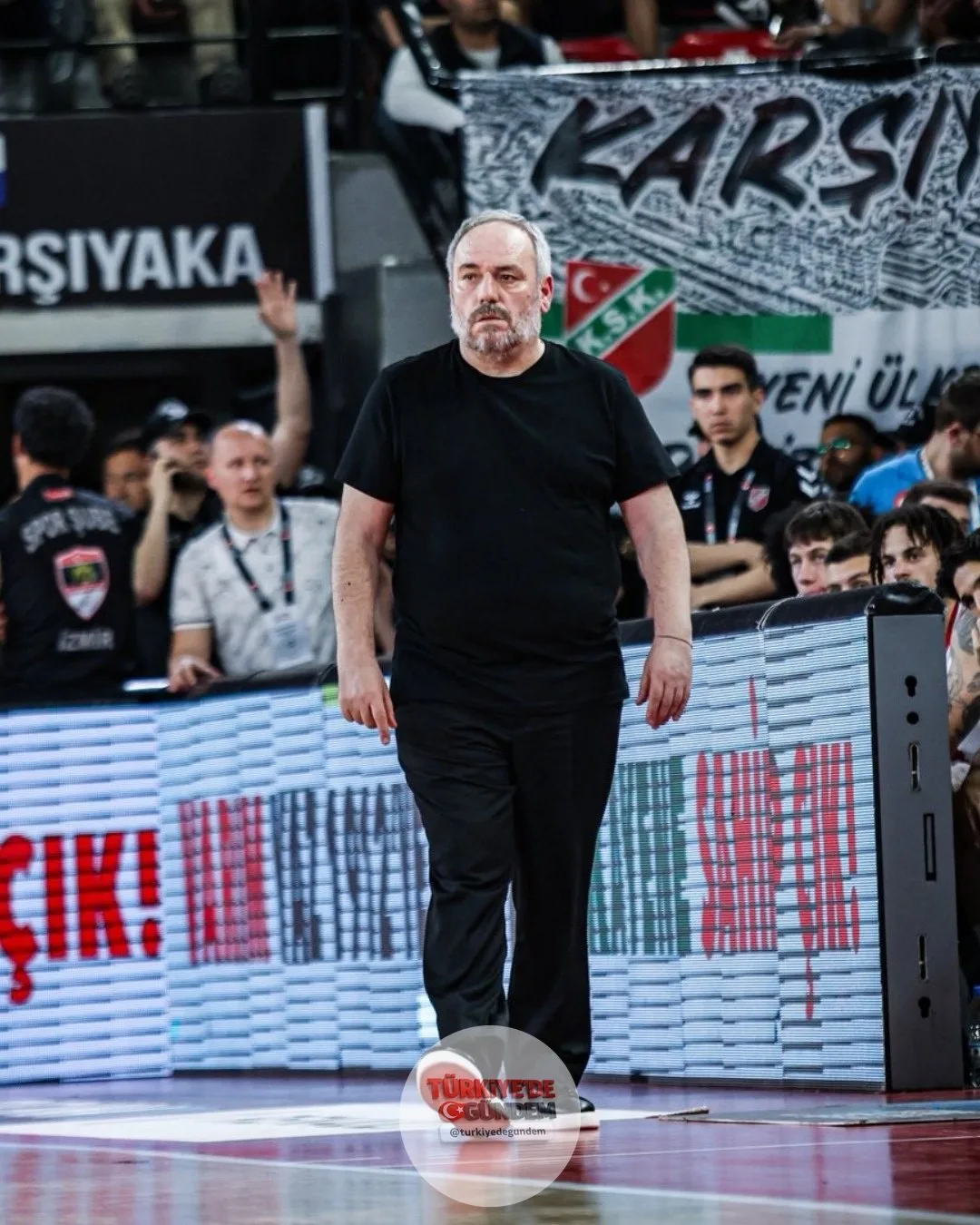 Karşıyaka Başantrenörü Ahmet Kandemir, stüdyo konuğumuz ’de heyecan sürüyor Osman Sakallıoğlu'nun sunumu, Cüneyt Erden ve Tamer Oyguç'un yorumlarıyla ; saat 11.00’de 5 ekranlarında!
