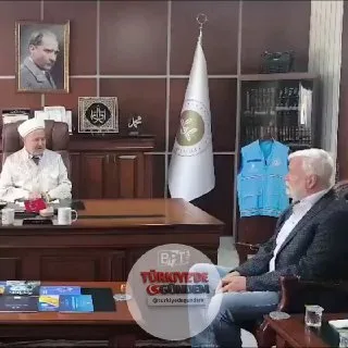 Müslüman olmaya karar veren Alman vatandaşı Jans Peter, şehadet getirerek Yusuf Efe ismini aldı