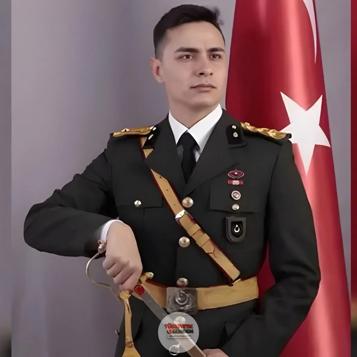 Teğmen Deniz Demirtaş hakkında verilen göreve iade kararı, Milli Savunma Bakanlığı’nın itirazı üzerine durduruldu