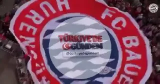 Bayern Münih Başkanı Hainer: ('Köylü o... çocukları' pankartı açan 1860 Münih taraftarına) "Maalesef taraftarımız intikamını alamayacak." "Çünkü 1860 Münih'te yakın zamanda kutlanacak bir şampiyonluk olmayacak."