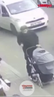 İstanbul'da şiddetli rüzgardan kopan boru parçası, caddede bebek arabasıyla bekleyen adamın kafasına düştü