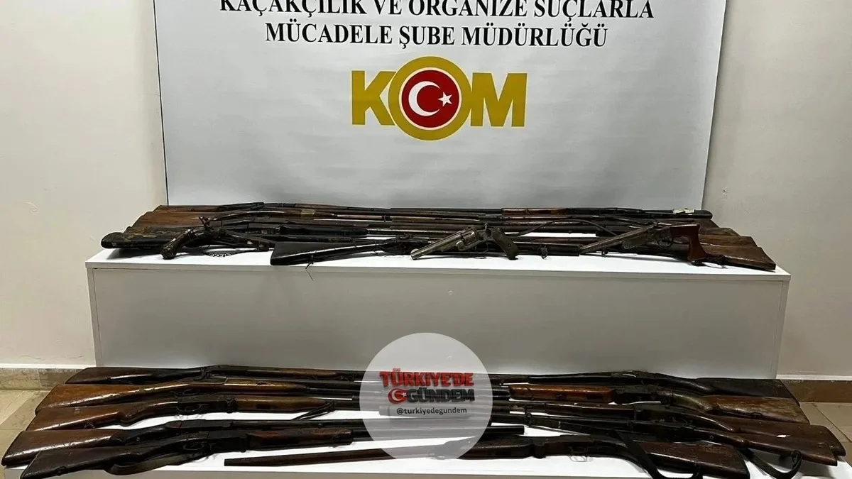 Samsun'da Osmanlı dönemine ait olduğu değerlendirilen 24 adet tarihi silah ele geçirildi