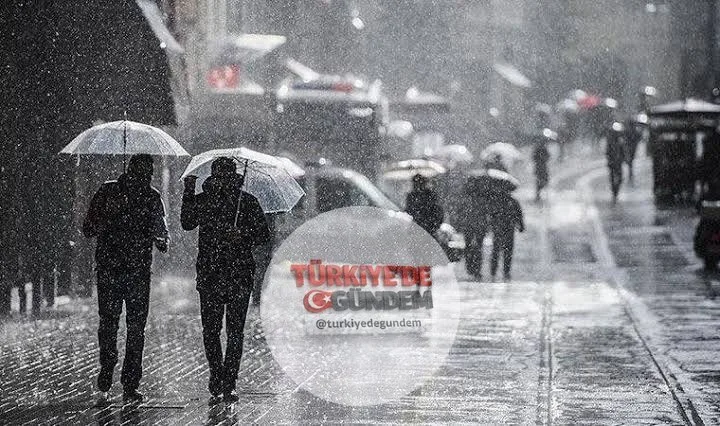 Bugünden itibaren önümüzdeki 5 gün boyunca Türkiye genelinde şiddetli sağanak yağışlı fırtınaların etkili olması bekleniyor.