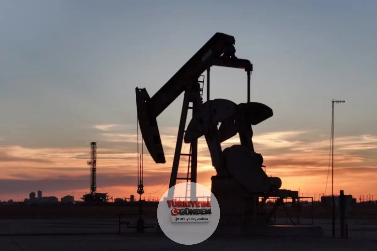 ABD'li kaya petrolü üreticileri, ham petrol fiyatlarındaki artışa üretimi hızlandırarak yanıt verdi; ancak ROI'den @ronbousso1'in kaleme aldığı analize göre, üretimdeki artışın önceki kaya petrolü patlamasına kıyasla daha sınırlı kalması bekleniyor.
