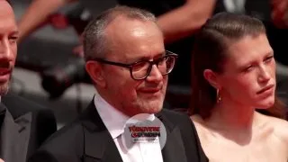 Rus yönetmen Andrey Zvyagintsev, ülkesini terk ettikten sonra çektiği ilk uzun metrajlı filmi "Minotaur"un Cannes Film Festivali'nde yarışacağını belirterek, filmin Ukrayna savaşının gölgesinde geçmesinin bir kader meselesi olduğunu gazetecilere açık