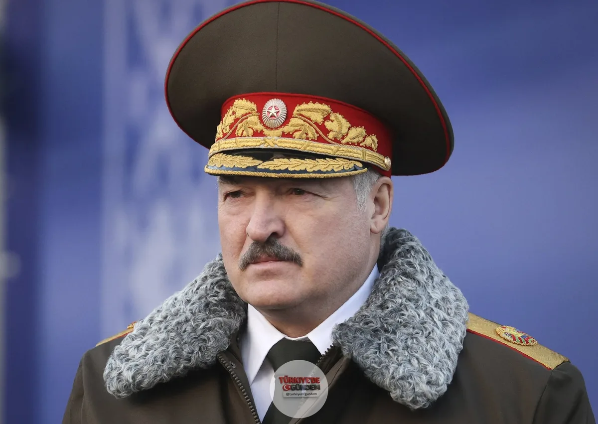 Belarus Devlet Başkanı Lukaşenko: "Belarus, olası her türlü savaşa karşı tüm gücüyle hazırlanıyor."