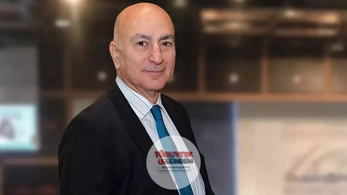 Ekonomist Mahfi Eğilmez: "Türkiye, sürekli kendi kendine sorunlar yaratan ve ardından bu sorunları çözmeye çalışmak yerine, onları unutturmak için yeni ve daha büyük sorunlar üreten bir ülkedir. Ülkeler dörde ayrılır: Gelişmiş ülkeler, gelişmekte ola