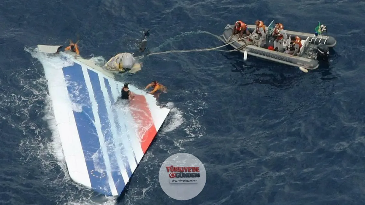 Air France ve Airbus, 2009 yılında 228 kişinin hayatını kaybettiği uçak kazasıyla ilgili görülen davada taksirle ölüme sebebiyet vermekten suçlu bulundu. Şirketlerin her birine 225 bin avro para cezası verildi.