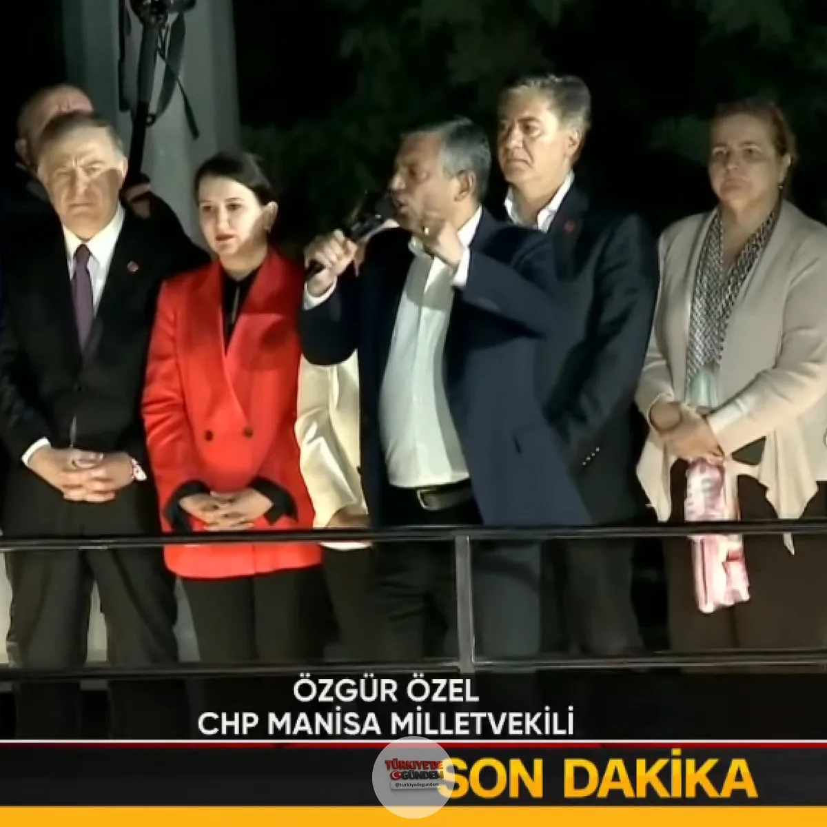 Özgür Özel için "CHP Genel Başkanı" yerine "CHP Manisa Milletvekili" ifadesi kullanıldı.