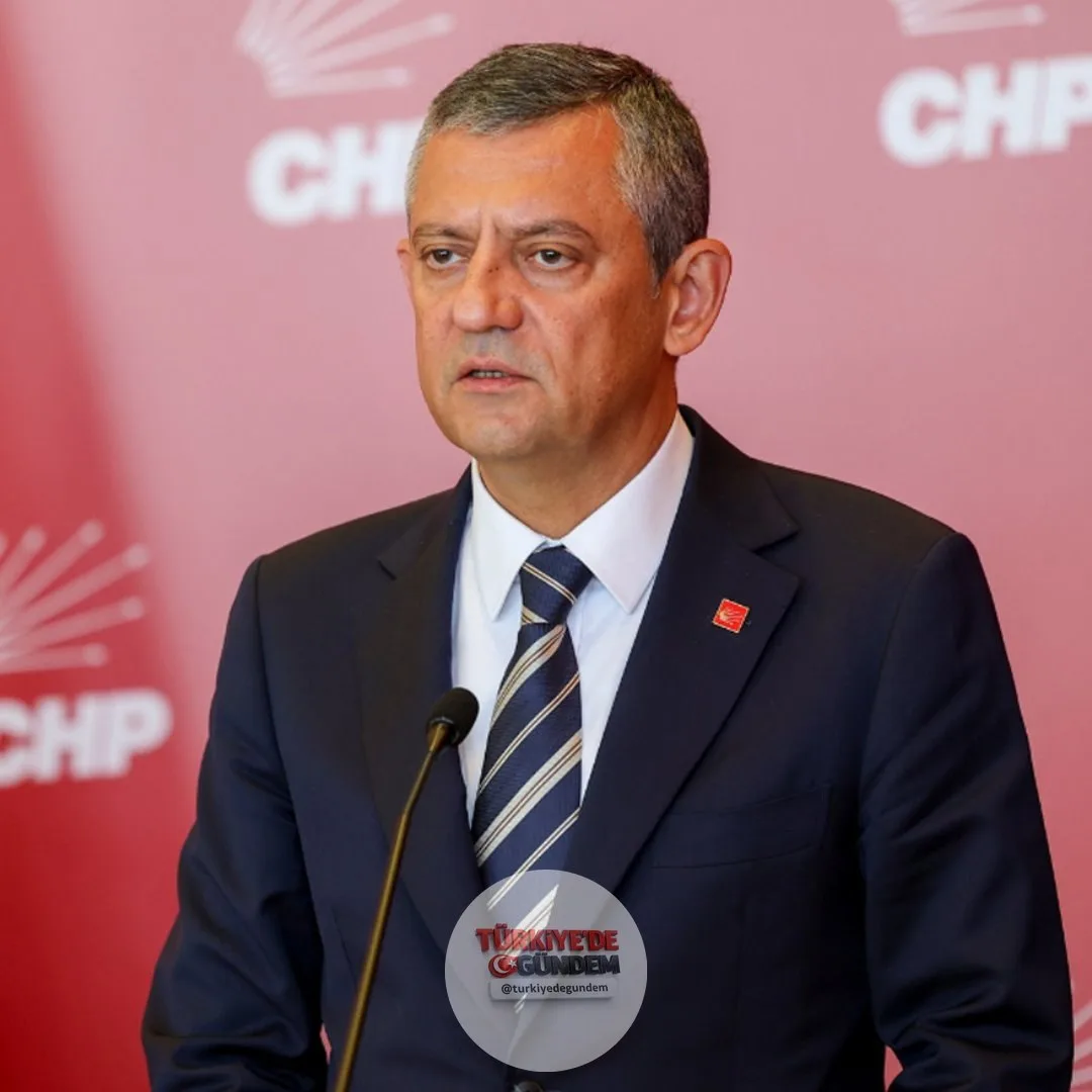 Özgür Özel: "Allah bizi yoksullarla karşılaştırmasın, yüzümüzü yüzsüzlerle buluşturmasın, ömrümüzü de arsızlara düşürmesin."