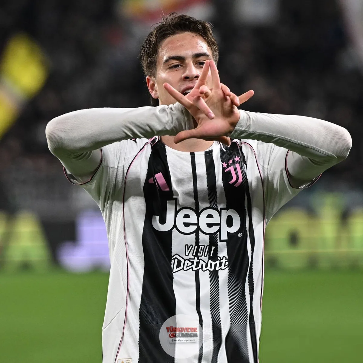 Kenan Yıldız, Serie A'da sezonun Yükselen Yıldızı seçildi