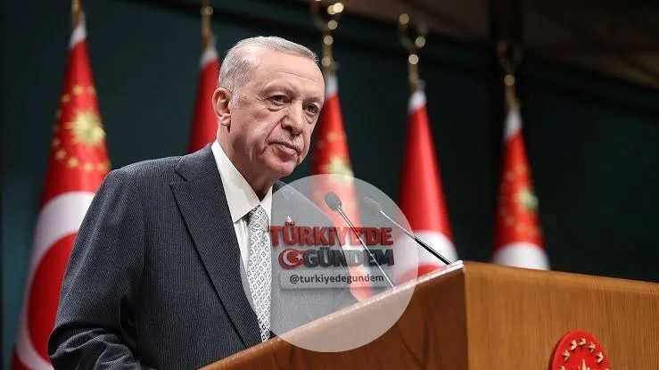 Cumhurbaşkanı Erdoğan: "Devlet olarak İstanbul'u küresel bir finans ve cazibe merkezi haline getirmek için yoğun çaba harcadık ve harcamaya devam ediyoruz." "Türkiye'nin küresel rekabet gücünü artıracak, finans ve yatırım ortamını iyileştirecek hukuk