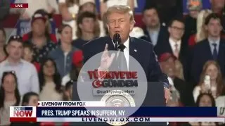 Trump bir protestocuya: “Evine anana git. Anana git. Onu evine, anacığına götürün. Başı belaya girecek.”