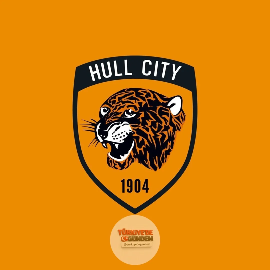 Hull City takım otobüsü, Premier Lig playoff finali öncesi saldırıya uğradı. (Sky Sports) Taş ve şişeler ile yapılan saldırı sonucu otobüsün camı kırıldı