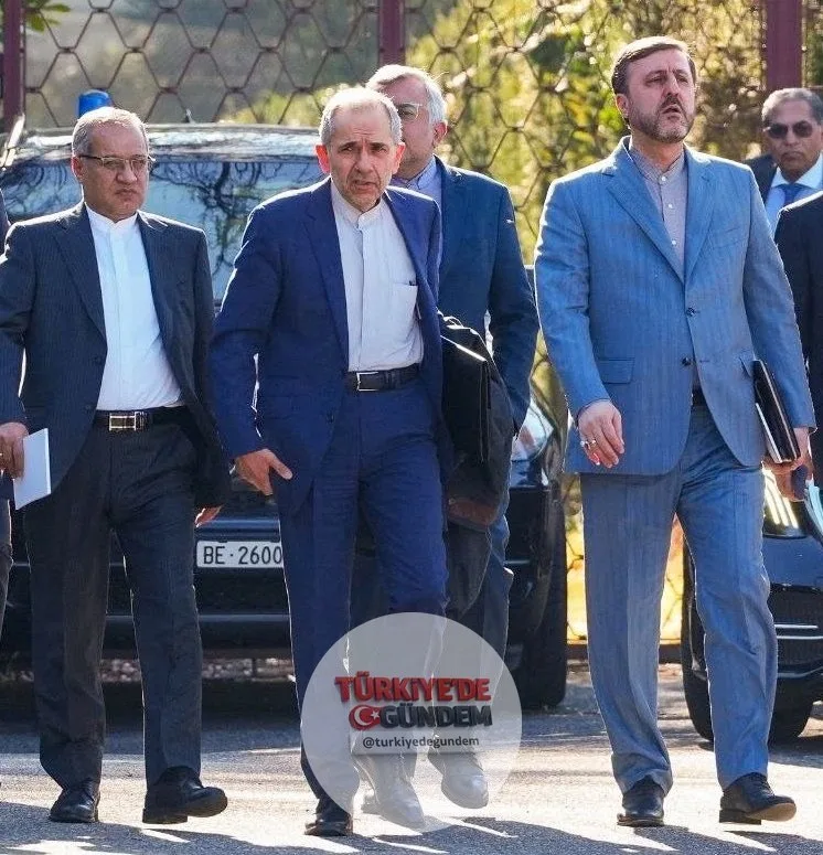 SON DAKİKA: Rusya'nın büyük bir ABD saldırısı beklentisi içinde olduğu bir dönemde, üst düzey İranlı diplomatlar Rus uçaklarıyla Türkmenistan üzerinden Moskova'ya hareket ediyor.