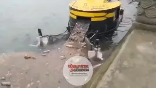 Çin, nehirlerdeki kirliliği otonom olarak temizlemek üzere tasarlanmış bir robot geliştirdi.