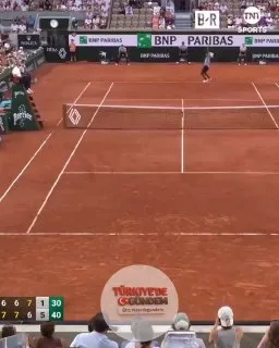 ABD'li Nishesh Basavareddy, vatandaşı 7 numaralı seribaşı Taylor Fritz'i mağlup ederek sürprize imza attı. Fritz, Roland-Garros'a gelen en yüksek sıralamaya sahip ikinci Amerikalı tenisçiydi.