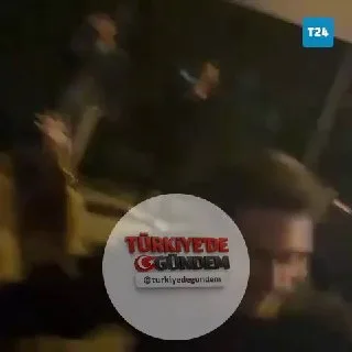 Bilgi Üniversitesi öğrencileri, yeniden açılma kararının ardından kutlama yaptı
