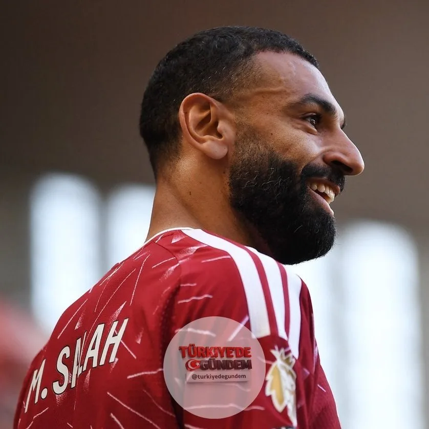 Liverpool'a veda eden Mohamed Salah: "Geriye dönüp baktığımda, başardıklarımdan daha fazlasını ister miydim diye düşünüyorum. Aslında hayır, her şeyi kazandık."
