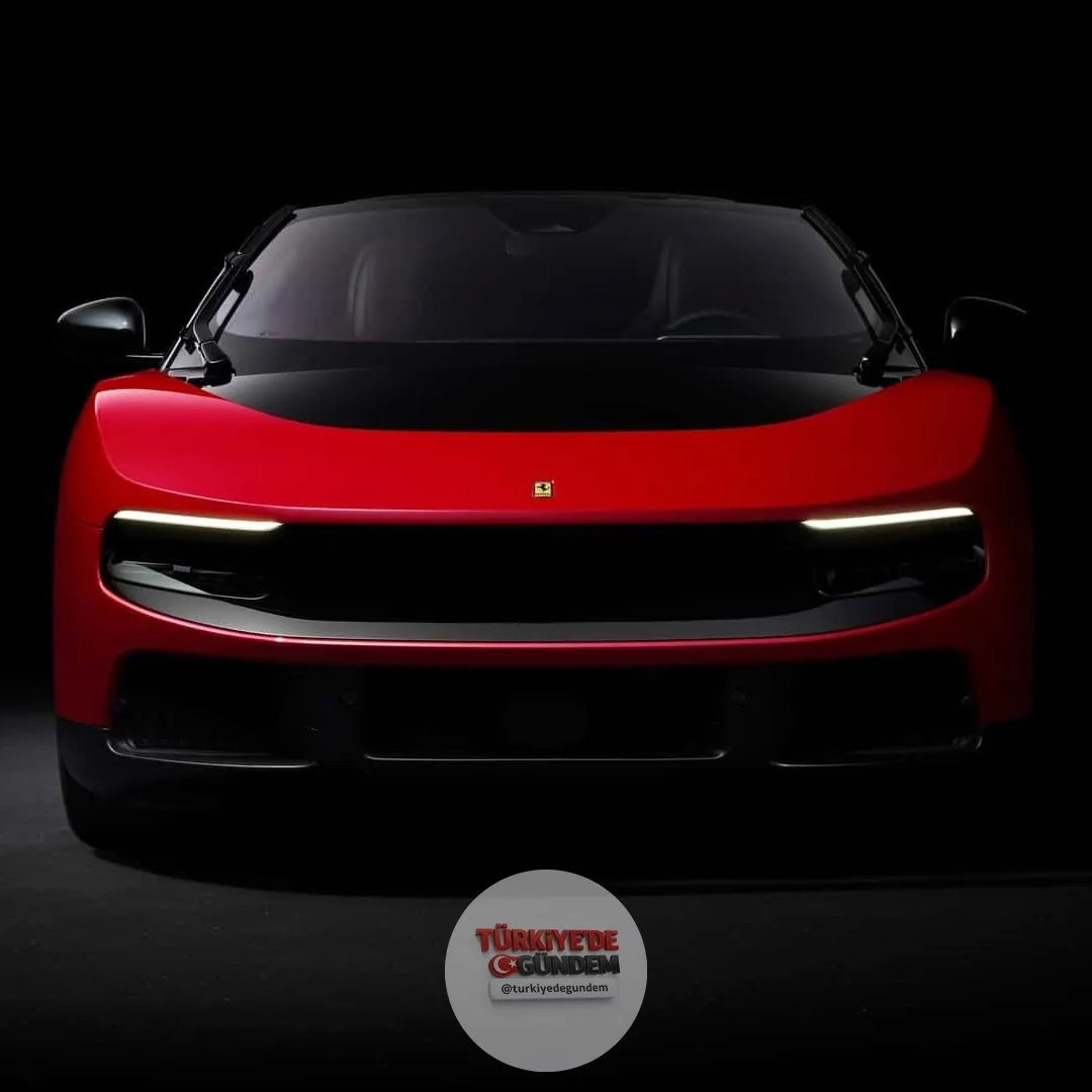 Ferrari, ilk elektrikli otomobili Luce’yi 640.000 dolarlık fiyatıyla tanıttı. — Luce, boost modunda 1.000 beygirin üzerinde güç üretebiliyor. — Model, 0’dan 100 km/s hıza 2.5 saniyede ulaşıyor ve 530 kilometreye kadar menzil sunuyor