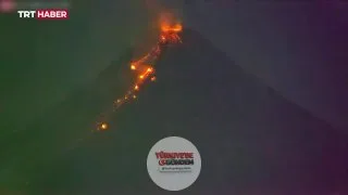 Filipinler'deki Mayon Yanardağı'nın patlaması sırasında bir meteor kameraya yansıdı.
