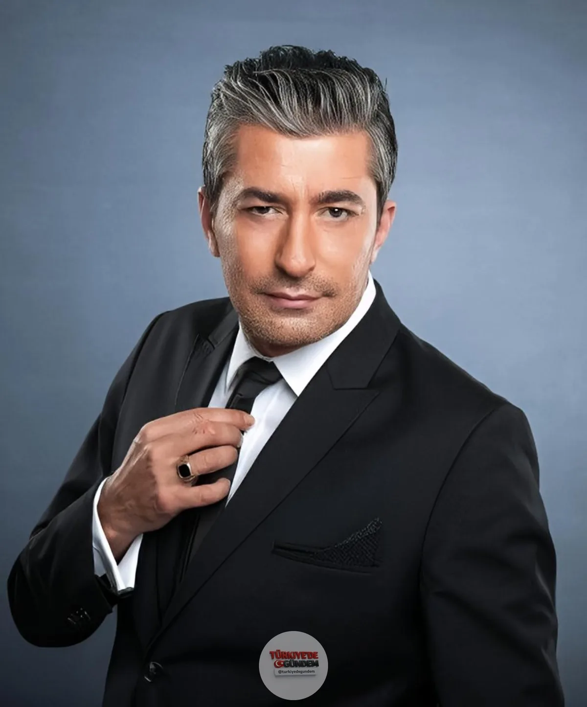 Erkan Petekkaya, yaptığı açıklamaların ardından TRT'den iş aldığına dair çıkan haberleri yalanladı. Petekkaya, TRT'den aldığı işin, tartışma yaratan açıklamalarından 20 gün önce yapıldığını duyurdu.