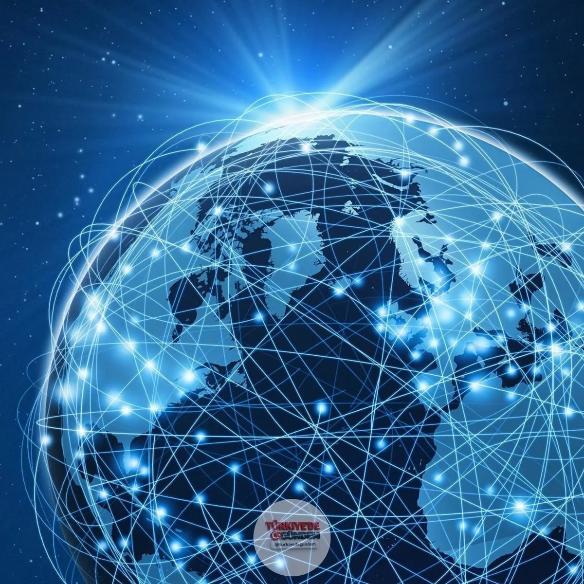 İran, uluslararası internet erişimine yönelik kısıtlamayı kaldırdı. Ülkenin sansür sistemi ise halen aktif durumda. WhatsApp'a erişim için ise VPN kullanımı gerekiyor.