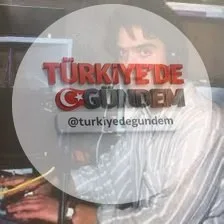 Beyazıt Öztürk: “Ünlü olduk, Beyaz Show başladı ve zaman akıp gitti. Bir turne sırasında Gümüşhane’deki köyüme gittik. Harman yerinde çevre köylerden de gelen 300-400 kişi toplanmış, bizim onurumuza horon tepiyorlardı. Horon sırasında iki küçük çocuk