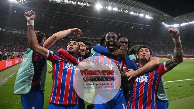 Crystal Palace, UEFA Konferans Ligi şampiyonu oldu.