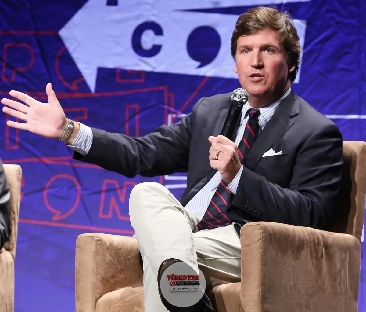 Amerikalı gazeteci Tucker Carlson: Gazze'de, İkinci Dünya Savaşı'ndan ve Nazilerden bu yana görülen en büyük etnik temizlik yaşanıyor. Bu etnik temizlik, ABD ve İngiltere'nin sağladığı maddi destek ve yardımlarla gerçekleştiriliyor.