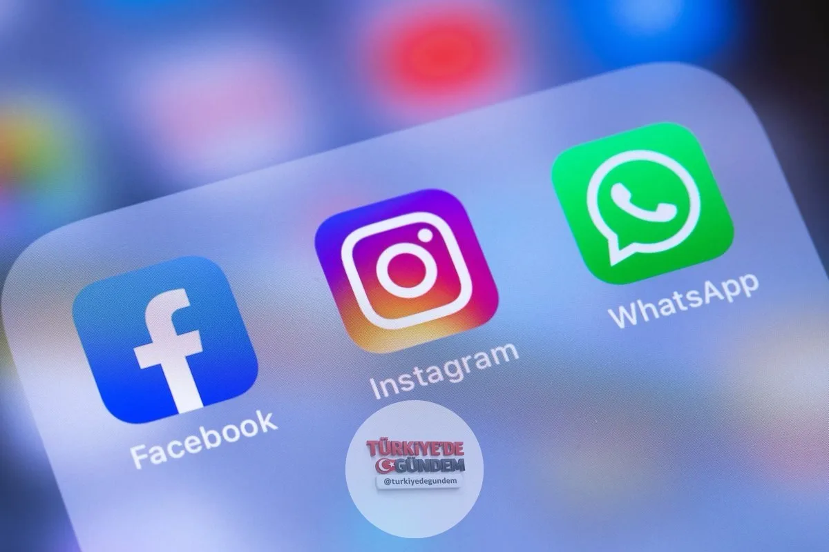 Meta; Facebook, WhatsApp ve Instagram'da ücretli abonelik planlarını başlatacak. Kullanıcılar; profil özelleştirme, süper tepkiler ve anonim story izleme gibi ekstra özelliklere erişebilecek. Facebook Plus: Aylık 3,99 dolar WhatsApp Plus: Aylık 2,99