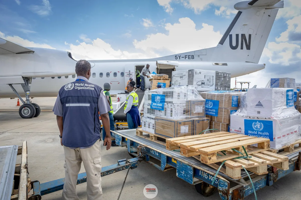 Trump, Kenya'dan gelen Amerikalılar için Ebola karantinası planlıyor. Aaron Ross, Reuters World News'e verdiği demeçte, "Bu durum, insanları ABD'den ne pahasına olursa olsun uzak tutmanın, salgınla mücadelenin önüne geçip geçmediği konusunda soru işa