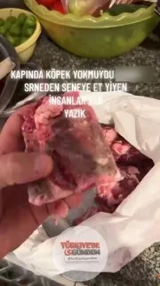 Kurban kesemediği için kendisine et gönderilen bir vatandaş, çektiği video ile tepki gösterdi: "Kapınızda köpek mi vardı da bunu gönderdiniz?"