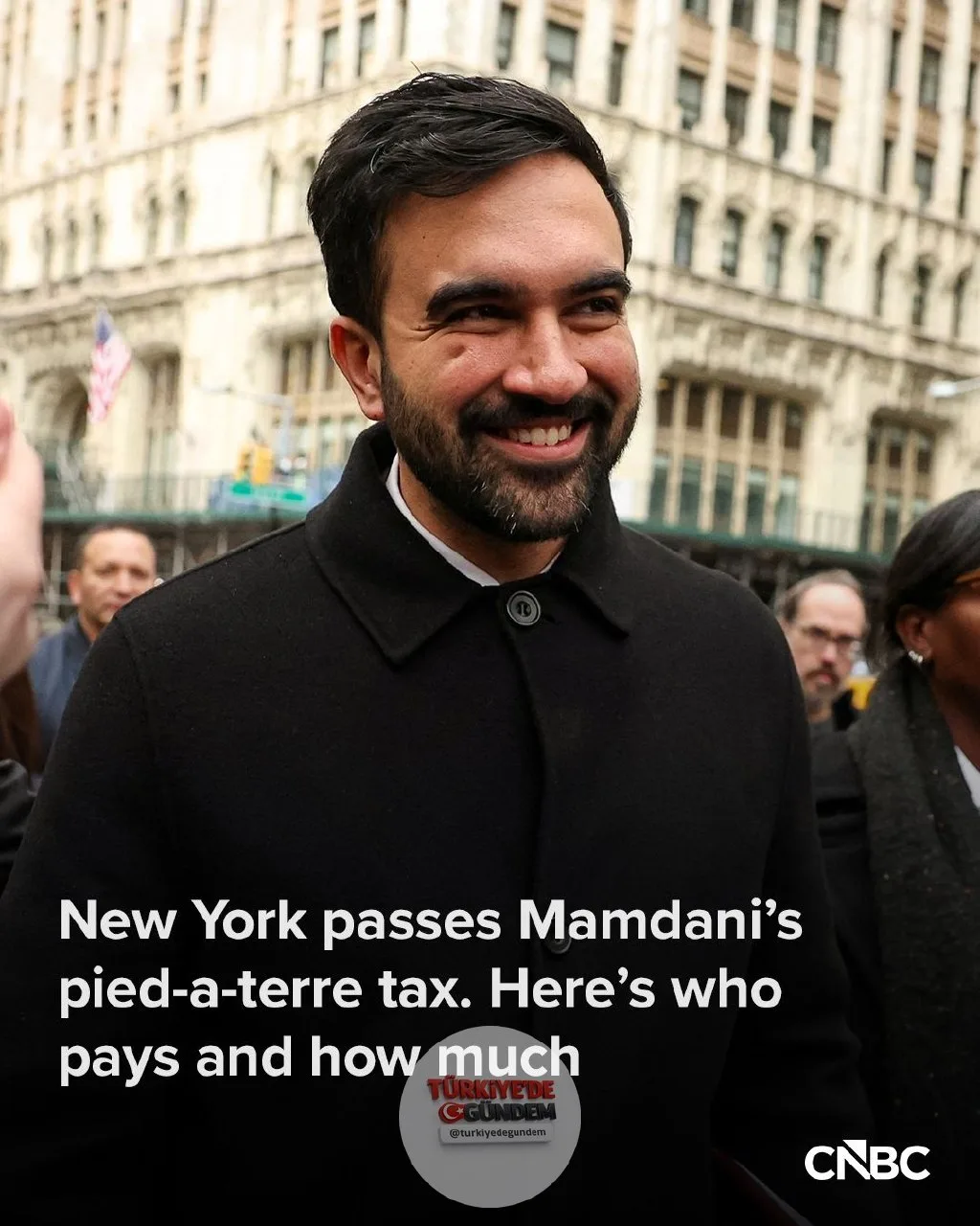 Vergi uzmanlarına göre, New York City’de ikinci konutlara getirilen yeni vergi, birçok varlıklı lüks daire sahibinin ödemesi gereken emlak vergisini iki katından fazla artıracak. Eyalet milletvekilleri, şehrin bütçe açığını kapatmaya yardımcı olmak a