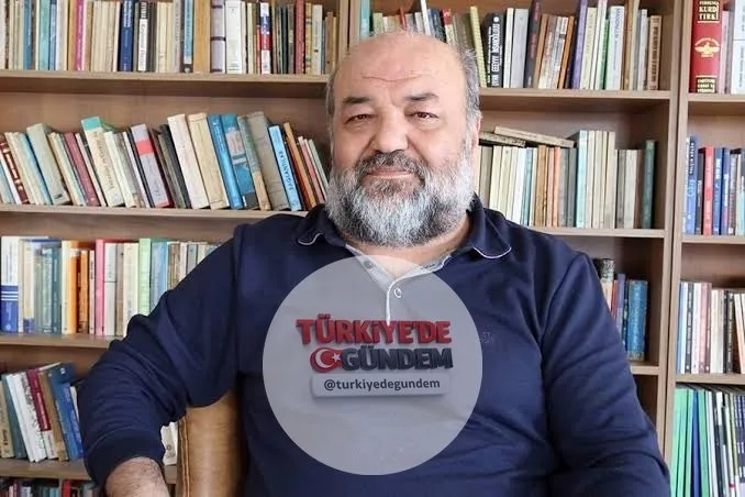 İhsan Eliaçık: “2 milyon üyesi olan bir partide, mutlak hükümsüzlük gününde en az 500 bin kişinin sokaklara dökülmesi gerekmez miydi? Neden dökülmediler? Emniyet kayıtlarına göre genel merkez önünde bin, İzmir mitinginde 6 bin kişi vardı. Bir geri çe