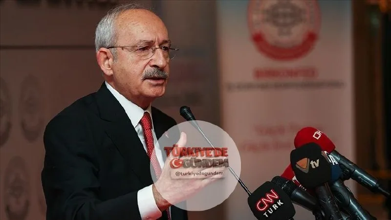Kemal Kılıçdaroğlu yönetimi, CHP'ye ait kurumsal sosyal medya hesaplarının devri için Meta ve X'e resmi başvuruda bulundu. Meta'nın Facebook tarafındaki talepleri kabul ederek ilgili sayfaların devrine onay verdiği öğrenildi. (Burak Doğan)