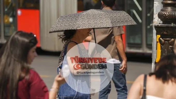 İklim alarmı şiddetleniyor: Önümüzdeki 5 yıl rekor sıcaklıklara gebe. Dünya Meteoroloji Örgütü tarafından yayımlanan yeni bir rapor, küresel ısınmadaki kritik eşiklerin daha sık aşılacağını ortaya koyuyor. Önümüzdeki 5 yıl boyunca sıcaklıkların rekor