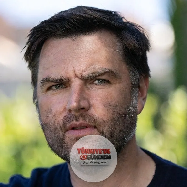 ABD Başkan Yardımcısı JD Vance, ABD ordusunun yapay zekanın ölümcül kararlar almasına asla izin vermemesi gerektiğini belirtti.