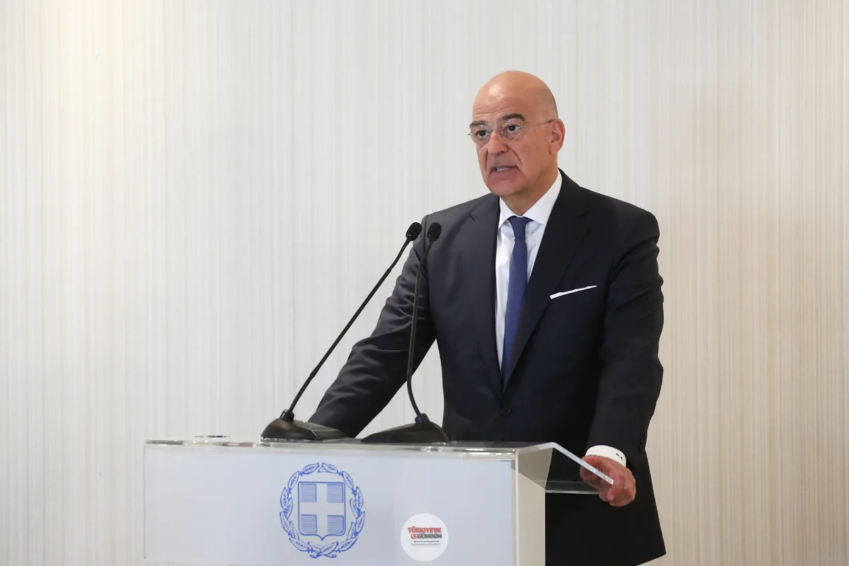 Yunanistan Savunma Bakanı Nikos Dendias: Birine karşı yapılabilecek en büyük hatalardan biri rakibinizi küçümsemektir. Ben bunu asla yapmam. Türkiye'ye ve başarılarına büyük saygı duyuyorum. Türkiye, başta hava sahasındaki otonom sistemler olmak üzer