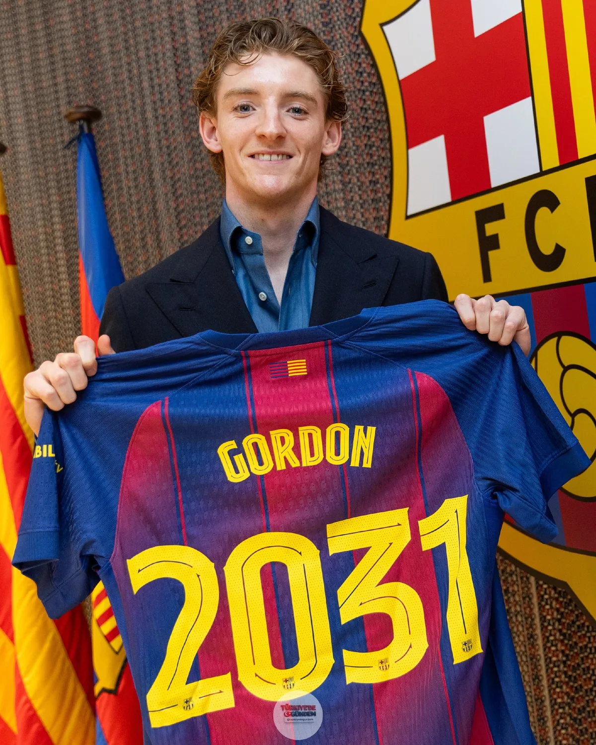 Barcelona, Newcastle United forması giyen Anthony Gordon'ı 2031 yılına kadar kadrosuna kattığını duyurdu!