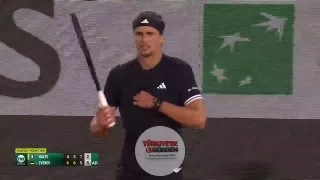 2 numaralı seribaşı Sascha Zverev dördüncü tura yükseldi; Roland-Garros'u TNT'de izleyin.