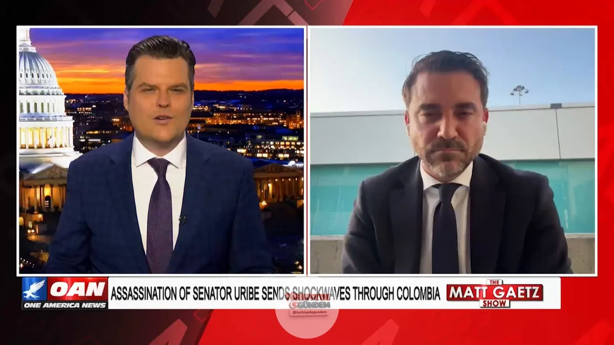 UHN Plus'ın sahibi Javier Negre, Kolombiyalı sağcı başkan adayı Abelardo de la Espriella'nın, Başkan Trump ve Latin Amerika'da öne çıkan diğer sağcı liderlerden ilham aldığını belirtti. Negre, "Bukele gibi yüksek güvenlikli hapishaneler inşa etmek is