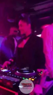 Kanye West, İstanbul'da bir gece kulübünde görüntülendi.