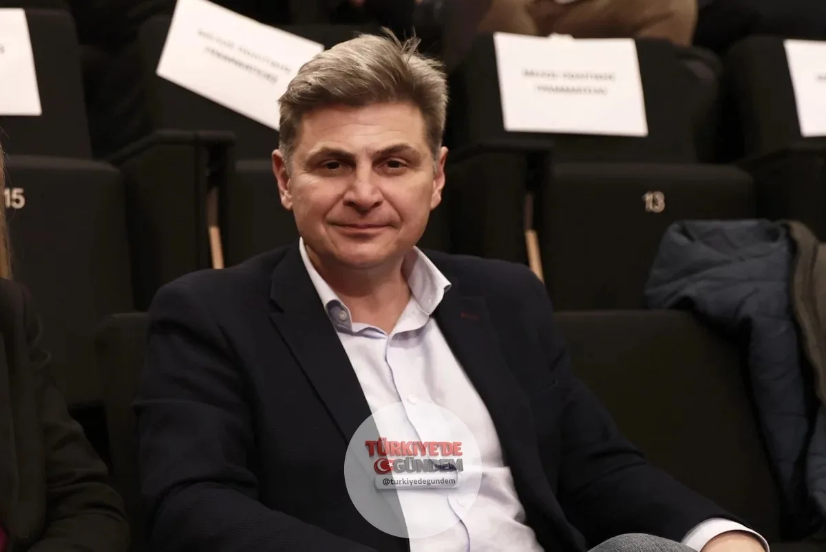Yunan Akademisyen Nikolaos Farantouris: "Türkiye'nin Mavi Vatan yasası bir savaş sebebidir."