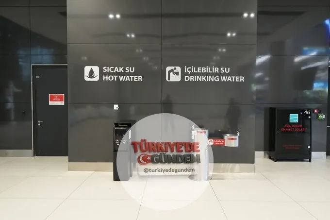 Havalimanlarında ücretsiz içme suyu hizmeti genişletiliyor. Ulaştırma ve Altyapı Bakanlığı koordinasyonunda 14 havalimanında gerekli kurulumlar tamamlandı. 32 havalimanında sipariş, üretim ve montaj süreçleri devam ederken, uygulamanın 58 havalimanın